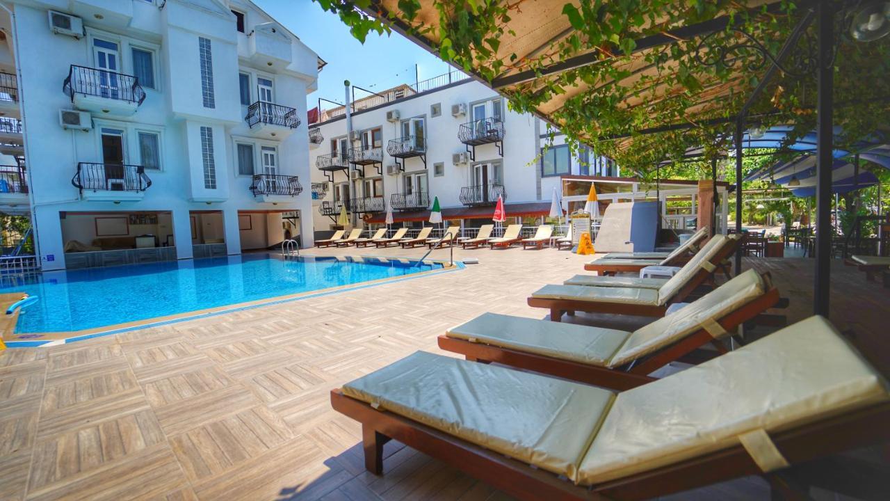 Yücel Hotel Fethiye Exterior foto